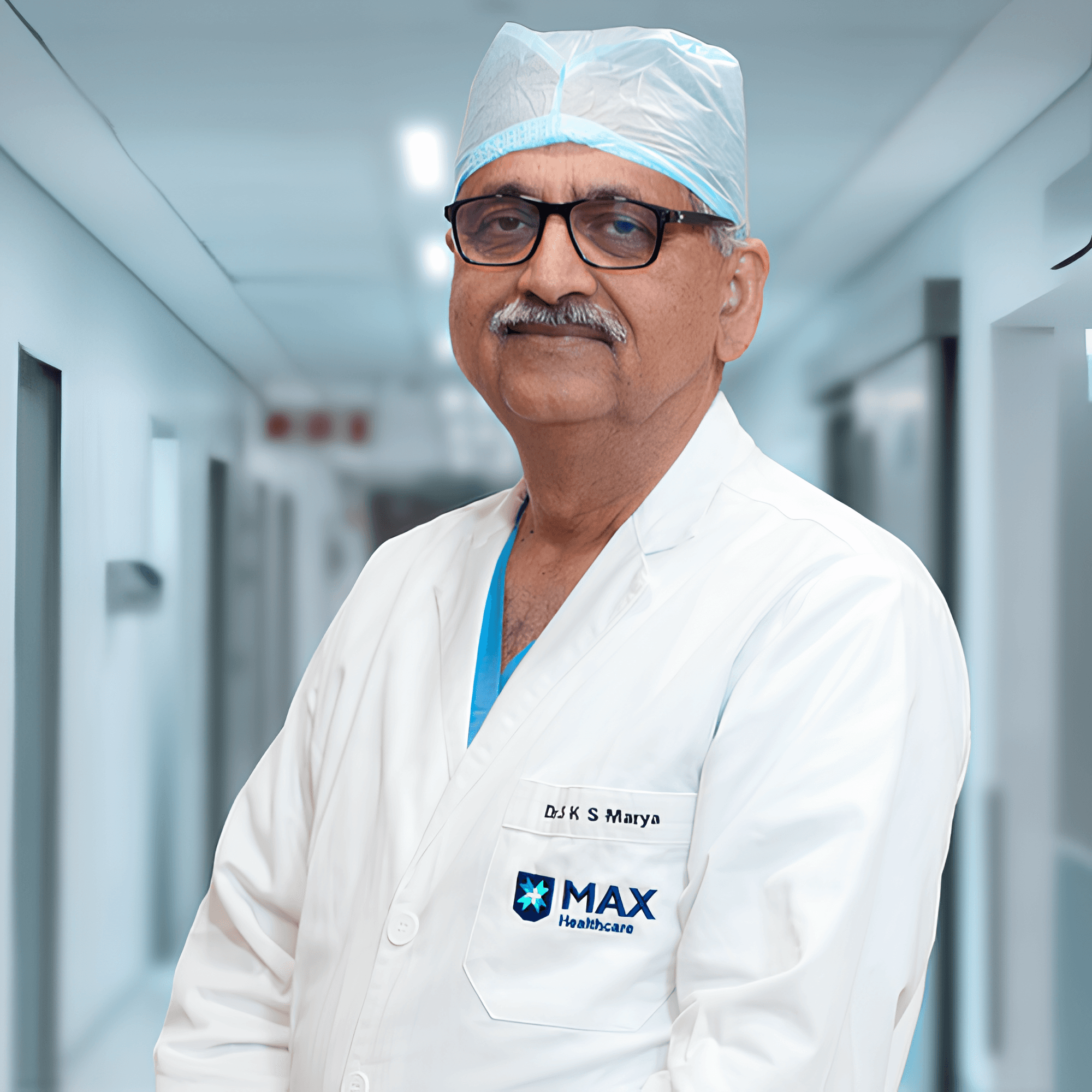 Dr. Deepak Verma — Consultant Orthopaedic Surgeon